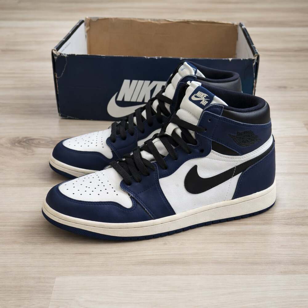 Air Jordan 1 Retro High OG Midnight Navy Men’s 9.5 DZ5485-401 - Picture 4 of 9